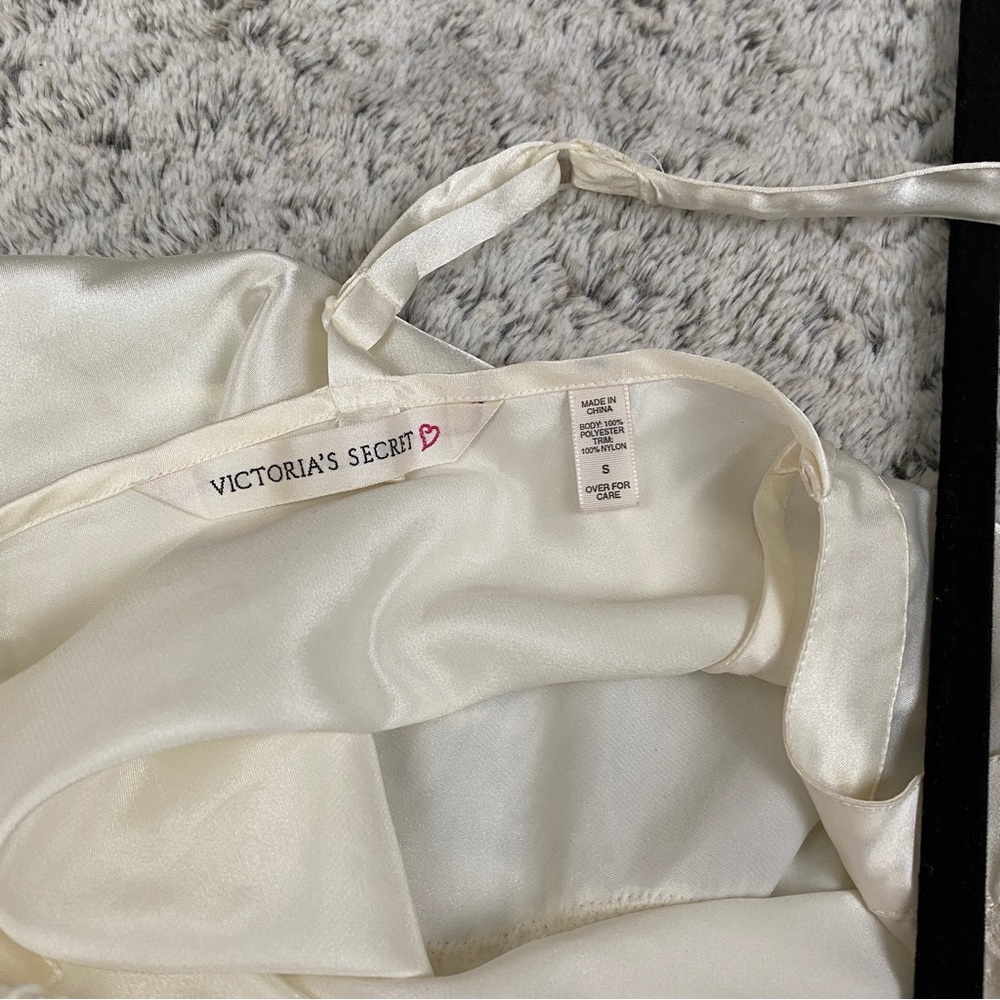 Vintage VS Bridal Lace Ivory Lingerie Wedding Victorias Secret Slip Nightie Robe - Picture 7 of 13